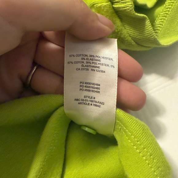 Aritzia green button crop top - Picture 3 of 4